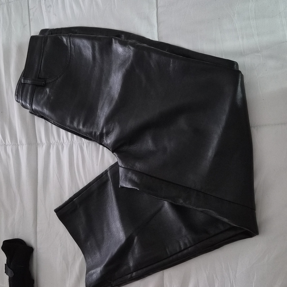 Wilfred Melina pants